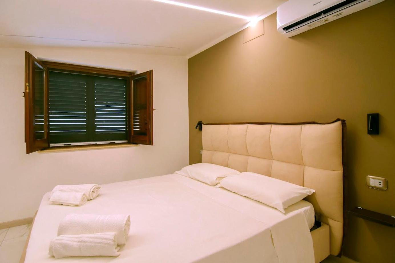 Belma Aparthotel And Rooms Marina di Camerota Kültér fotó