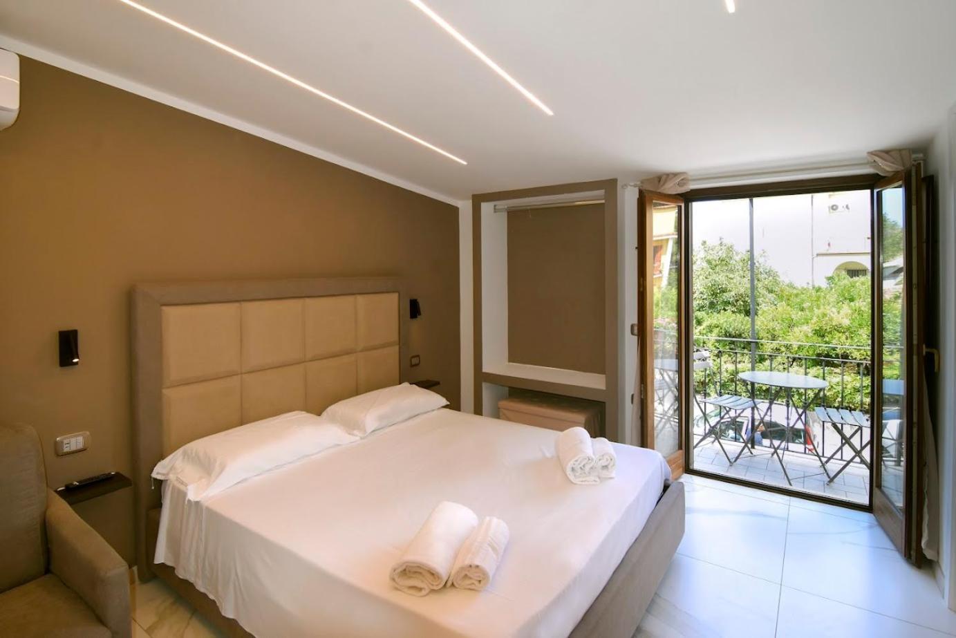 Belma Aparthotel And Rooms Marina di Camerota Kültér fotó